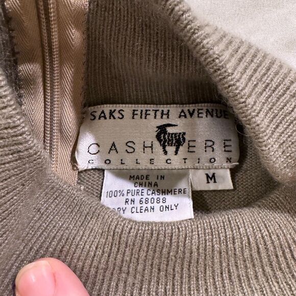 Saks Fifth Avenue mocha 100% cashmere zip mockneck sweater Women’s M minimalist - Picture 3 of 8